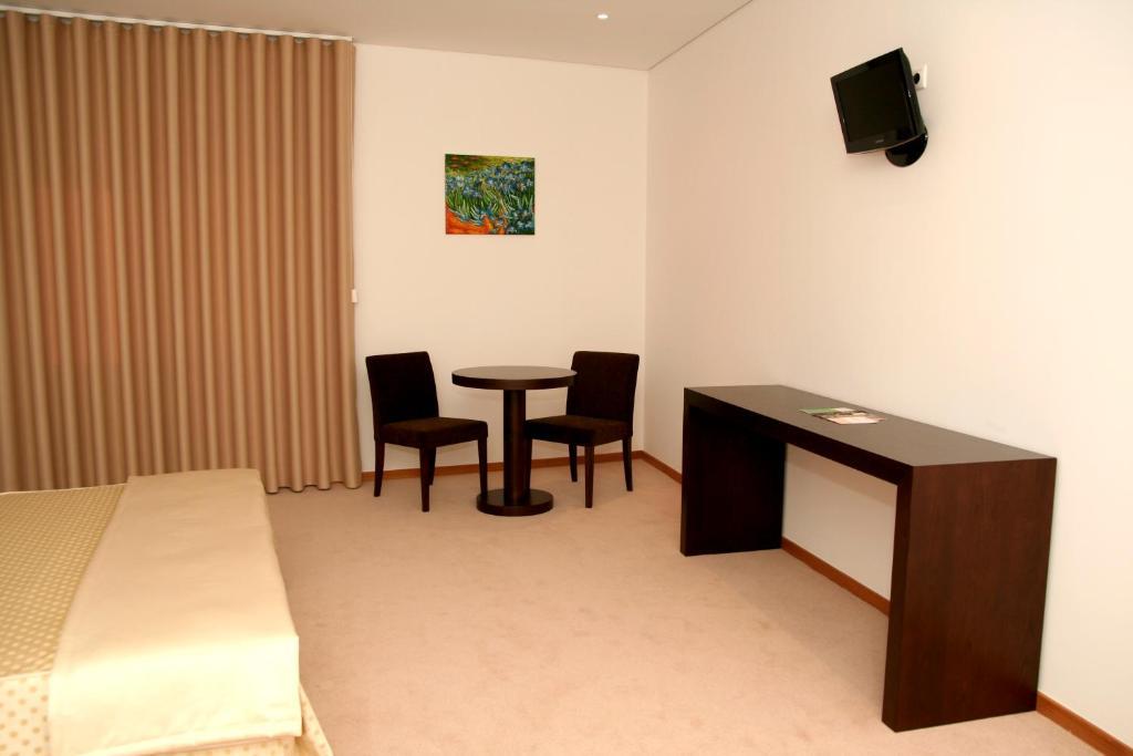 Santo Thyrso Hotel Santo Tirso Luaran gambar